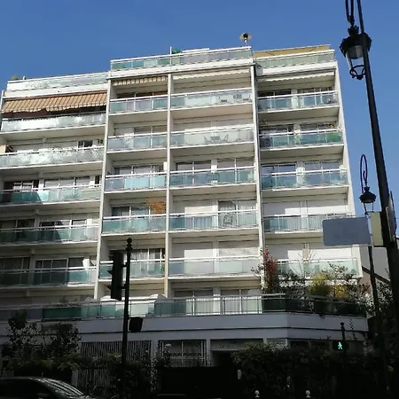 Superbe Apartment Puteaux