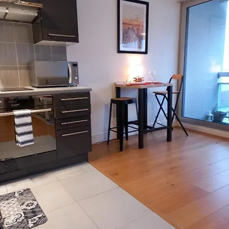 Apartament Superbe Puteaux